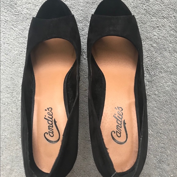 Black Velvet Open Toe - Picture 5 of 6